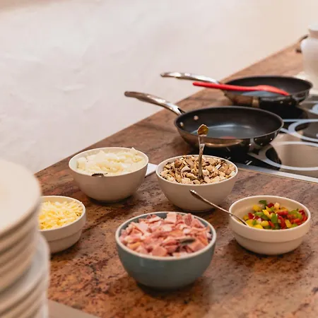 Haus Garden فندق مبيت وإفطار